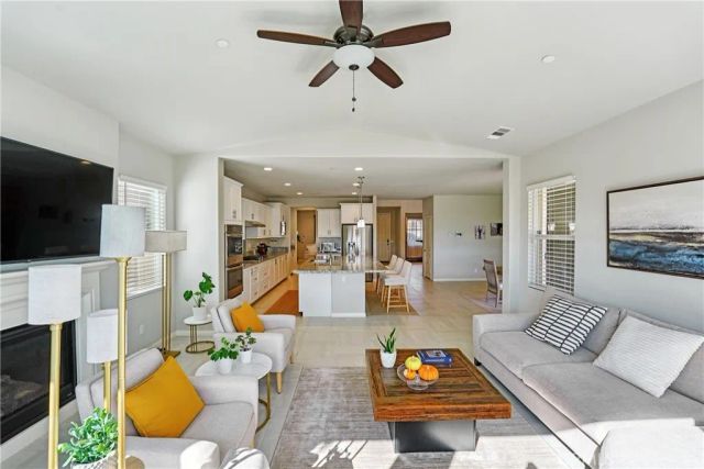 35174 Rockford, Murrieta, CA 92563