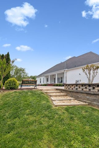 940 Brandy Way, Soddy Daisy, TN 37379