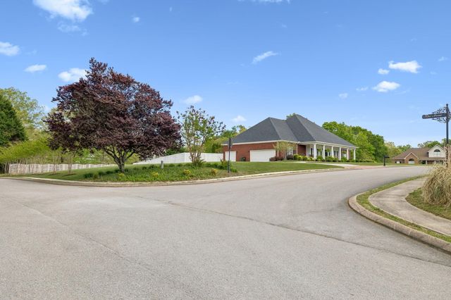 940 Brandy Way, Soddy Daisy, TN 37379