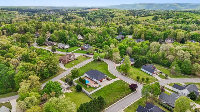 940 Brandy Way, Soddy Daisy, TN 37379