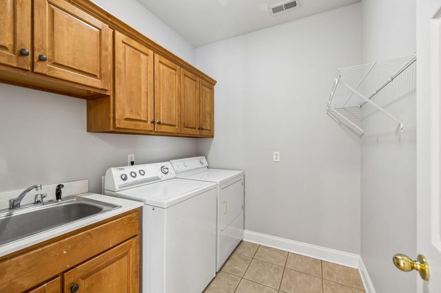 940 Brandy Way, Soddy Daisy, TN 37379