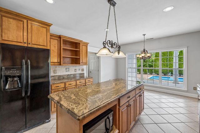 940 Brandy Way, Soddy Daisy, TN 37379