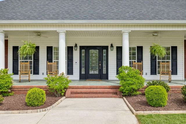 940 Brandy Way, Soddy Daisy, TN 37379