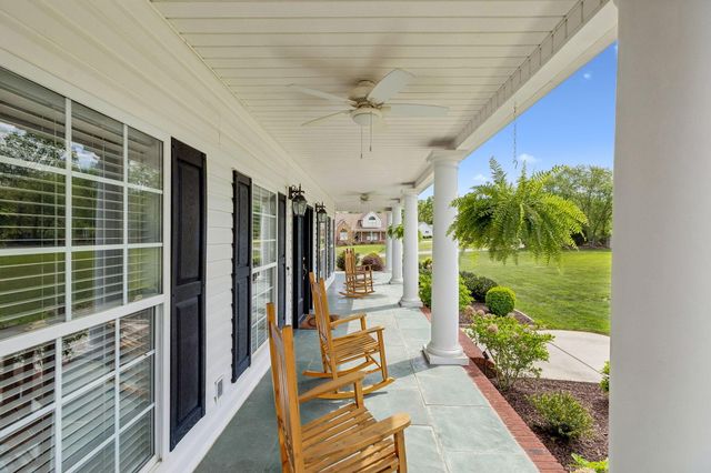 940 Brandy Way, Soddy Daisy, TN 37379