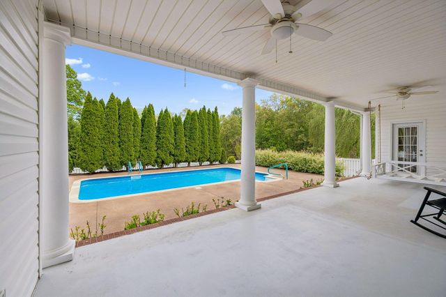 940 Brandy Way, Soddy Daisy, TN 37379