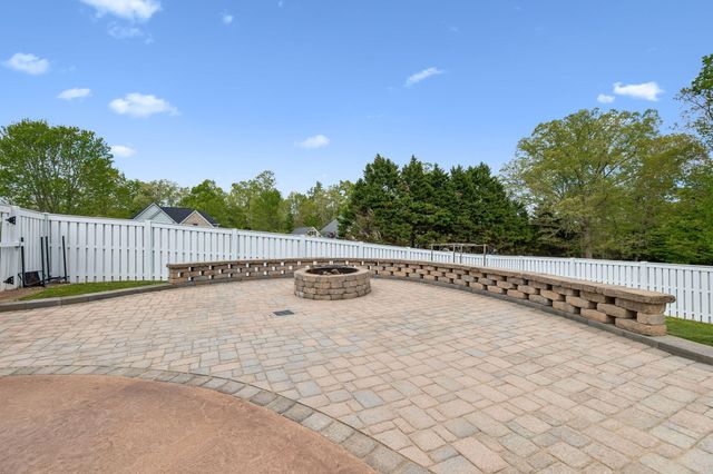 940 Brandy Way, Soddy Daisy, TN 37379