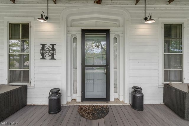 33932 Roberts Road, Eastlake, OH 44095