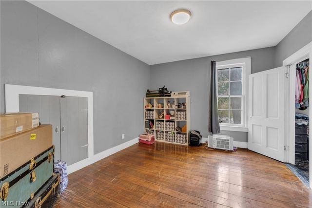 33932 Roberts Road, Eastlake, OH 44095
