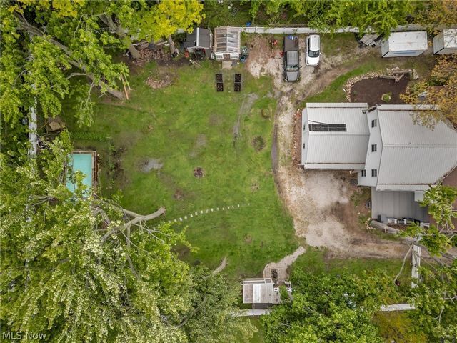 33932 Roberts Road, Eastlake, OH 44095