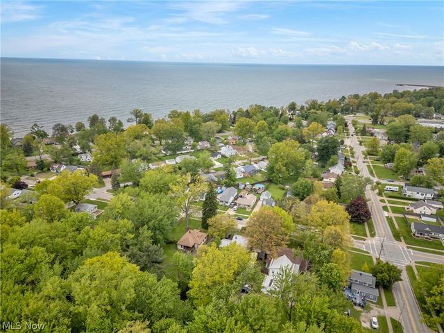 33932 Roberts Road, Eastlake, OH 44095