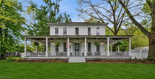 33932 Roberts Road, Eastlake, OH 44095