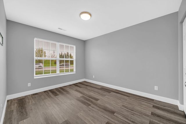 832 Flagstone Drive, Dyer, IN 46311