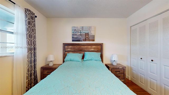 7877 Golf Cir Drive 304, Margate, FL 33063