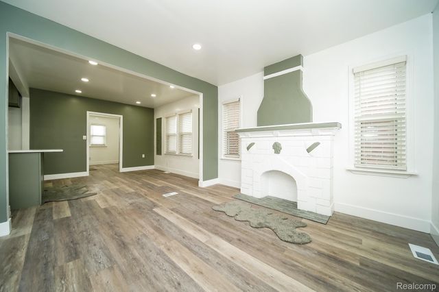 16240 Washburn Street, Detroit, MI 48221