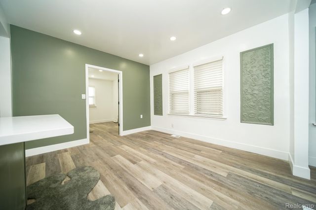 16240 Washburn Street, Detroit, MI 48221