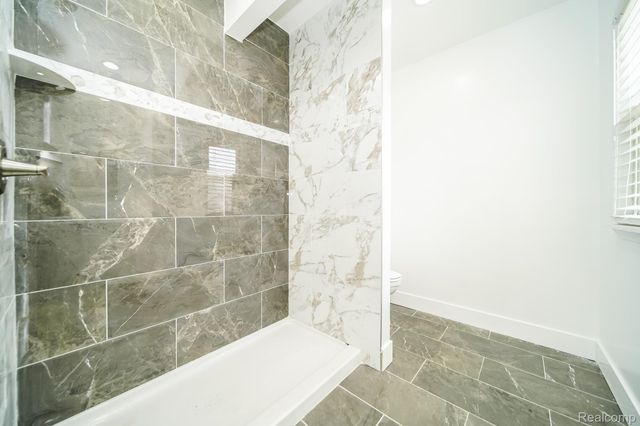 16240 Washburn Street, Detroit, MI 48221