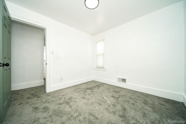 16240 Washburn Street, Detroit, MI 48221