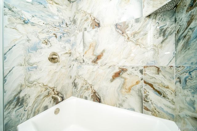 16240 Washburn Street, Detroit, MI 48221