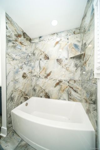 16240 Washburn Street, Detroit, MI 48221