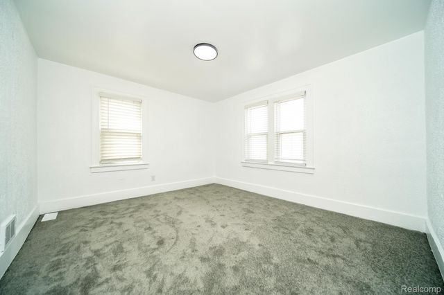 16240 Washburn Street, Detroit, MI 48221