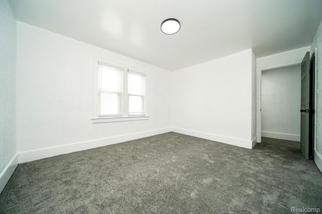 16240 Washburn Street, Detroit, MI 48221