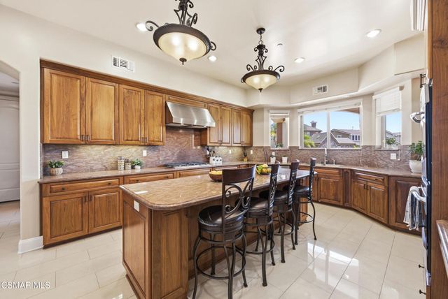 3490 Trego Court, Simi Valley, CA 93065