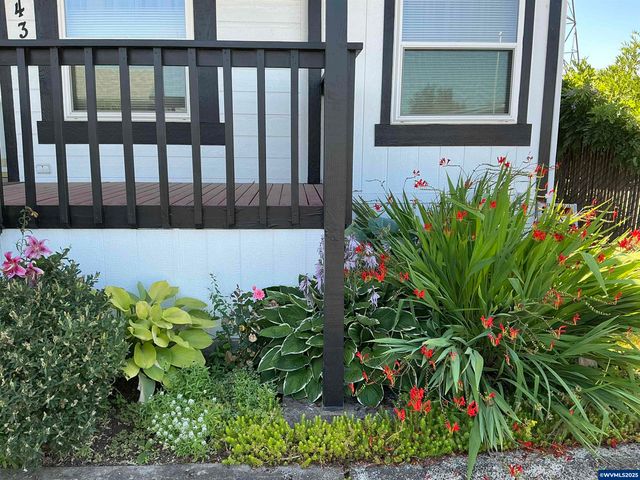 5422 Portland #143 Rd NE 143, Salem, OR 97305