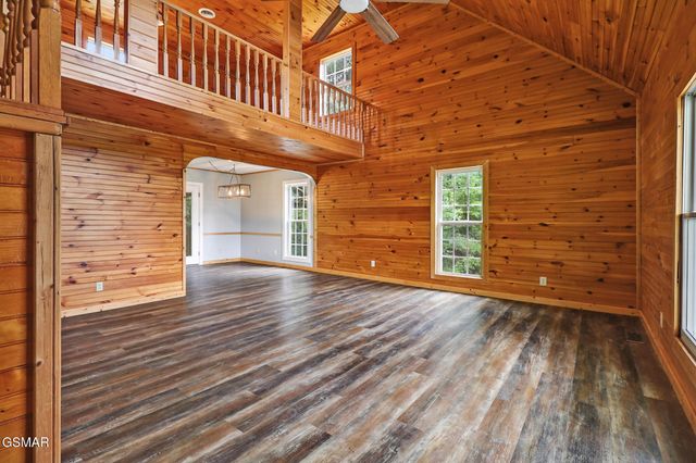 2425 Promise Lane, White Pine, TN 37890