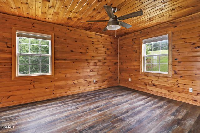 2425 Promise Lane, White Pine, TN 37890