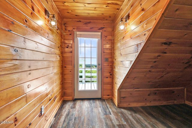 2425 Promise Lane, White Pine, TN 37890
