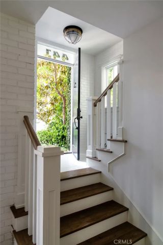 441 3rd Street, Manhattan Beach, CA 90266