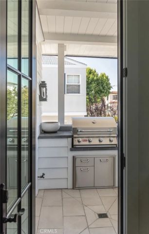 441 3rd Street, Manhattan Beach, CA 90266