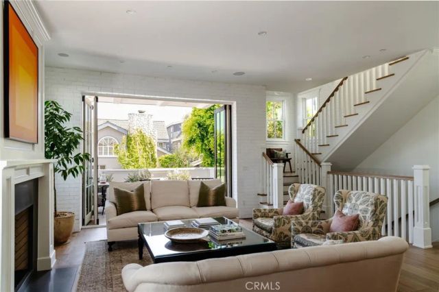 441 3rd Street, Manhattan Beach, CA 90266