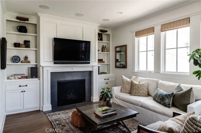 441 3rd Street, Manhattan Beach, CA 90266