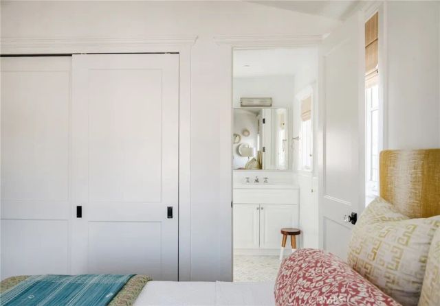 441 3rd Street, Manhattan Beach, CA 90266