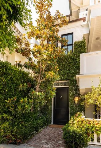 441 3rd Street, Manhattan Beach, CA 90266