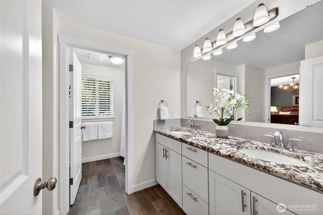 11232 Crescent Valley Dr NW, Gig Harbor, WA 98332