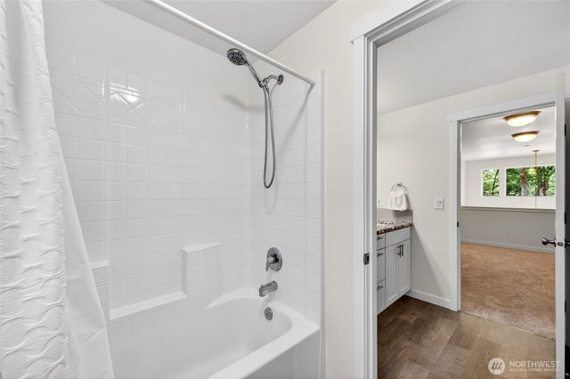 11232 Crescent Valley Dr NW, Gig Harbor, WA 98332