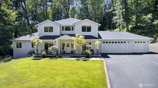 11232 Crescent Valley Dr NW, Gig Harbor, WA 98332