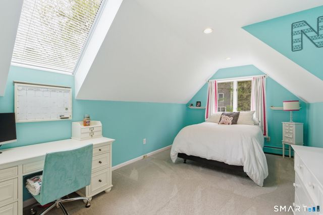 10 Ryans Way, Burlington, CT 06013
