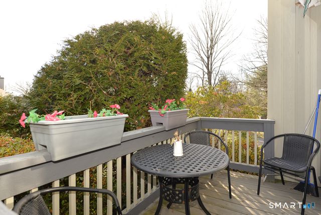 917 Heritage Village A, Southbury, CT 06488