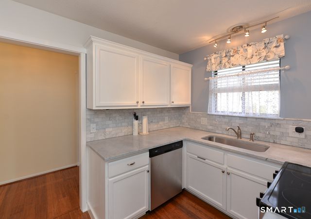 917 Heritage Village A, Southbury, CT 06488