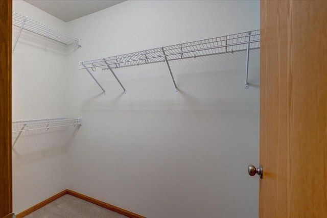 862 Stonefield Drive, Edgerton, WI 53534