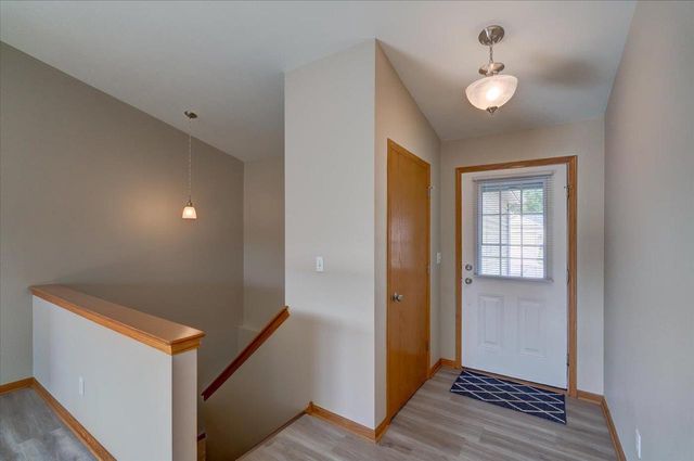 862 Stonefield Drive, Edgerton, WI 53534