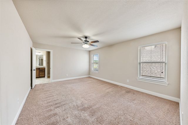 4904 Ridglea Hills Court, Fort Worth, TX 76116