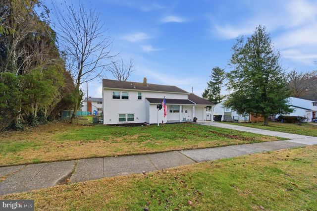 2604 FAULKLAND RD, Wilmington, DE 19808