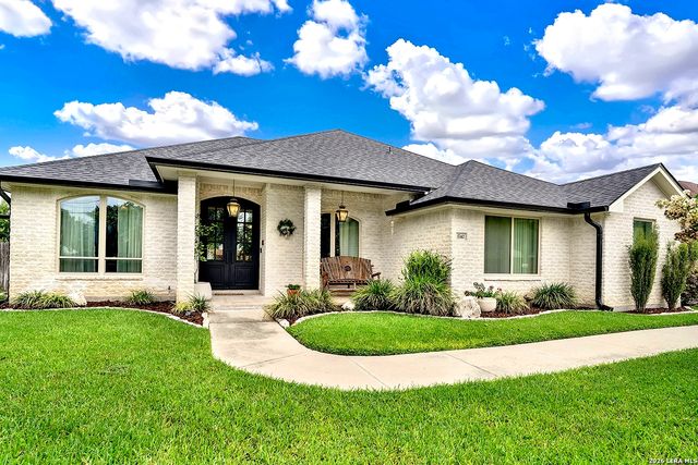 1742 OLD MARION RD, New Braunfels, TX 78130