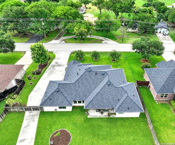 1742 OLD MARION RD, New Braunfels, TX 78130