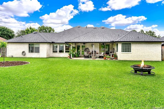1742 OLD MARION RD, New Braunfels, TX 78130