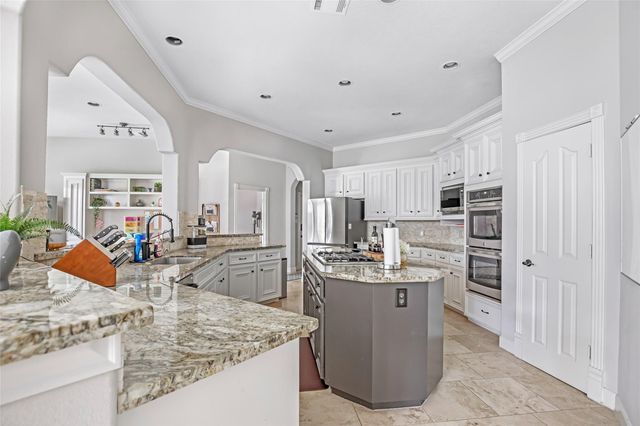 29006 Reserve Bend Dr Drive, Huffman, TX 77336